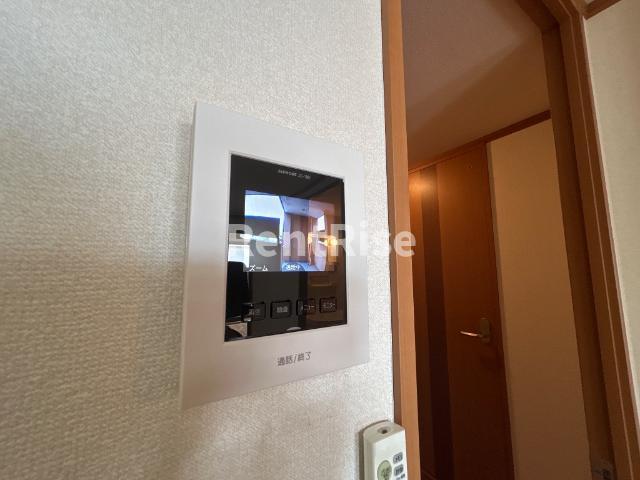 その他部屋・スペース　カメラ付インターホン