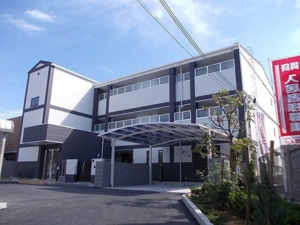 建物外観　オートロック有り！お洒落なマンション！