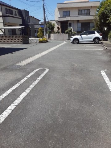 駐車場　駐車場です