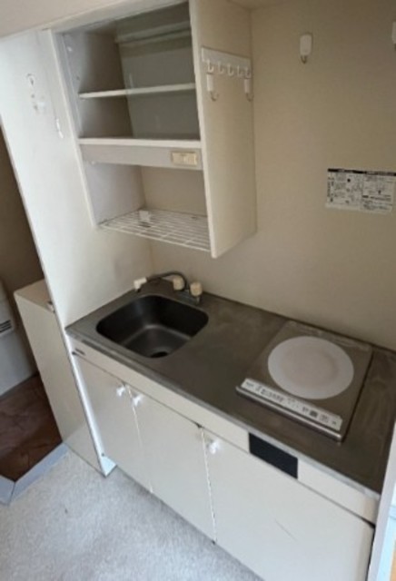 キッチン　別部屋参考写真です