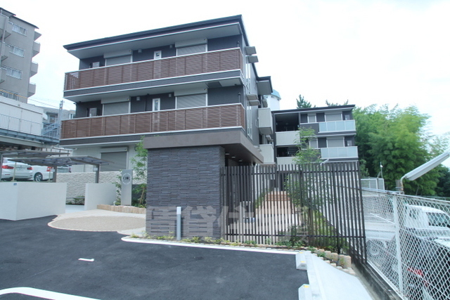 建物外観　オンライン内覧・現地案内も可能です