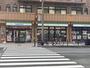 コンビニ　ファミリーマート 小浦桜川一丁目店（コンビニ）まで150m