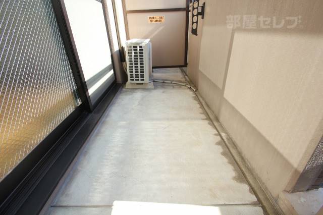 バルコニー　※１０２号室室内参照