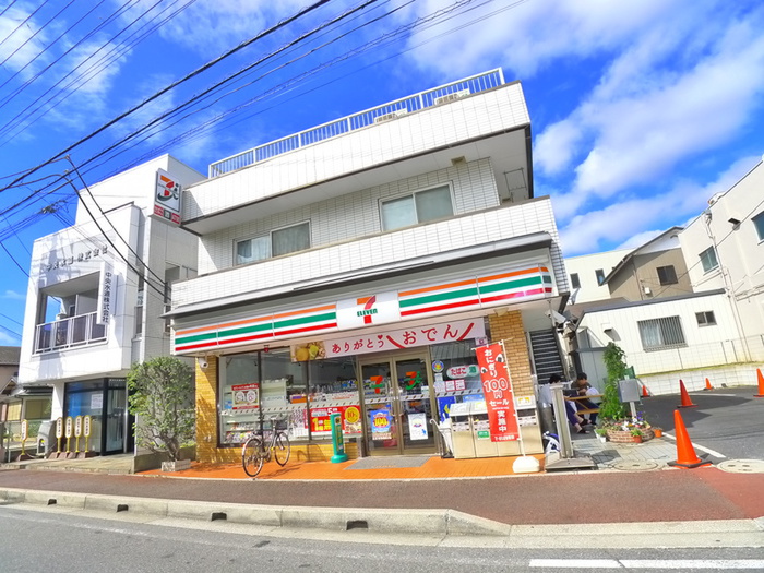 コンビニ　セブンイレブン（コンビニ）まで350m
