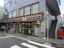 コンビニ　セブンイレブン神宮前店（コンビニ）まで262m