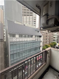バルコニー　奥行きあるバルコニー