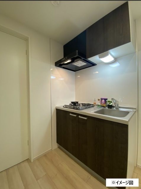 キッチン　※別部屋参考写真