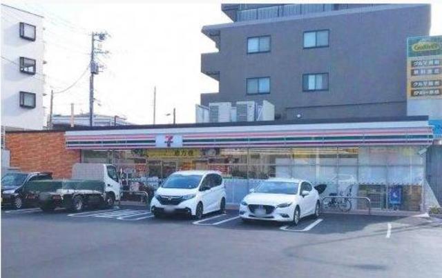 コンビニ　セブンイレブン横浜北山田1丁目店（コンビニ）まで778m