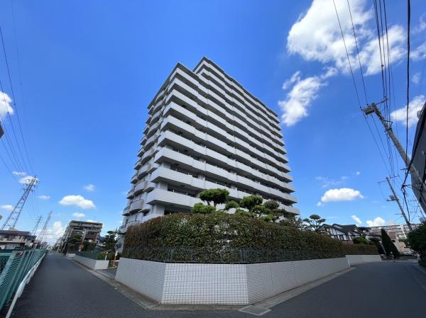 建物外観　シックな外観