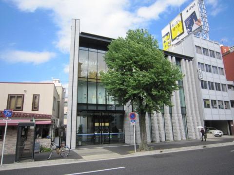 その他　中日信用金庫名古屋支店（その他）まで528m