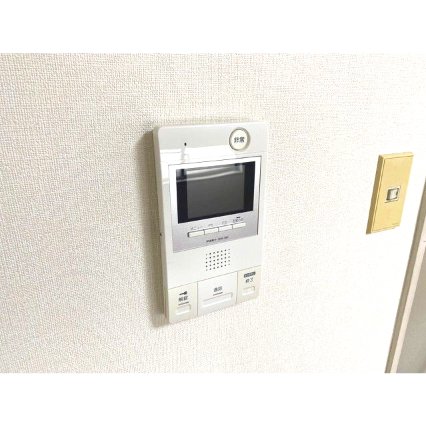 セキュリティ　モニター付きインターホンです。