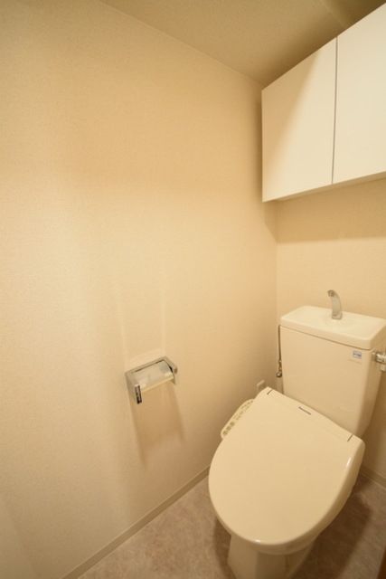 トイレ　★お部屋探しは株式会社タウンハウジング東京まで★