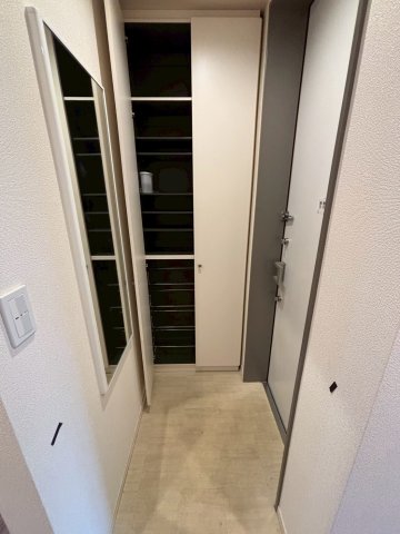 玄関　※同物件同間取り他号室