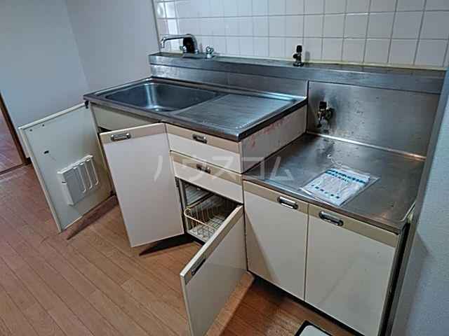 メゾンサヨネのキッチン写真