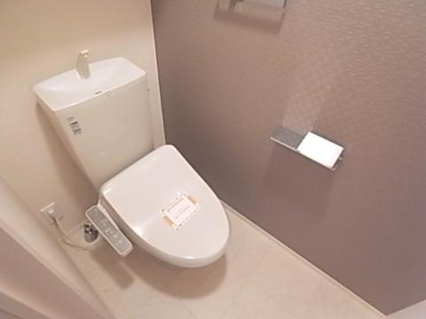 トイレ　シャワー付トイレ