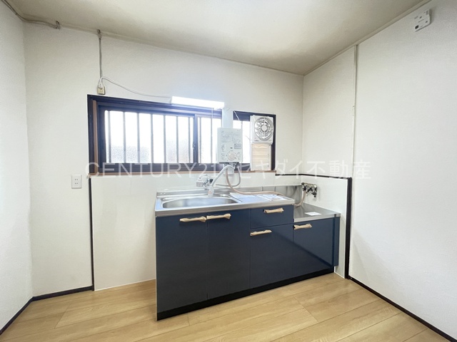 高安町北5丁目テラスハウスのキッチン写真