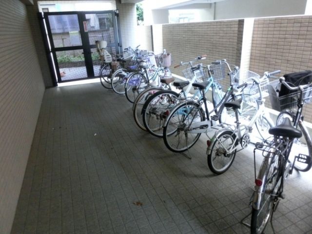その他共有部分　自転車置き場です