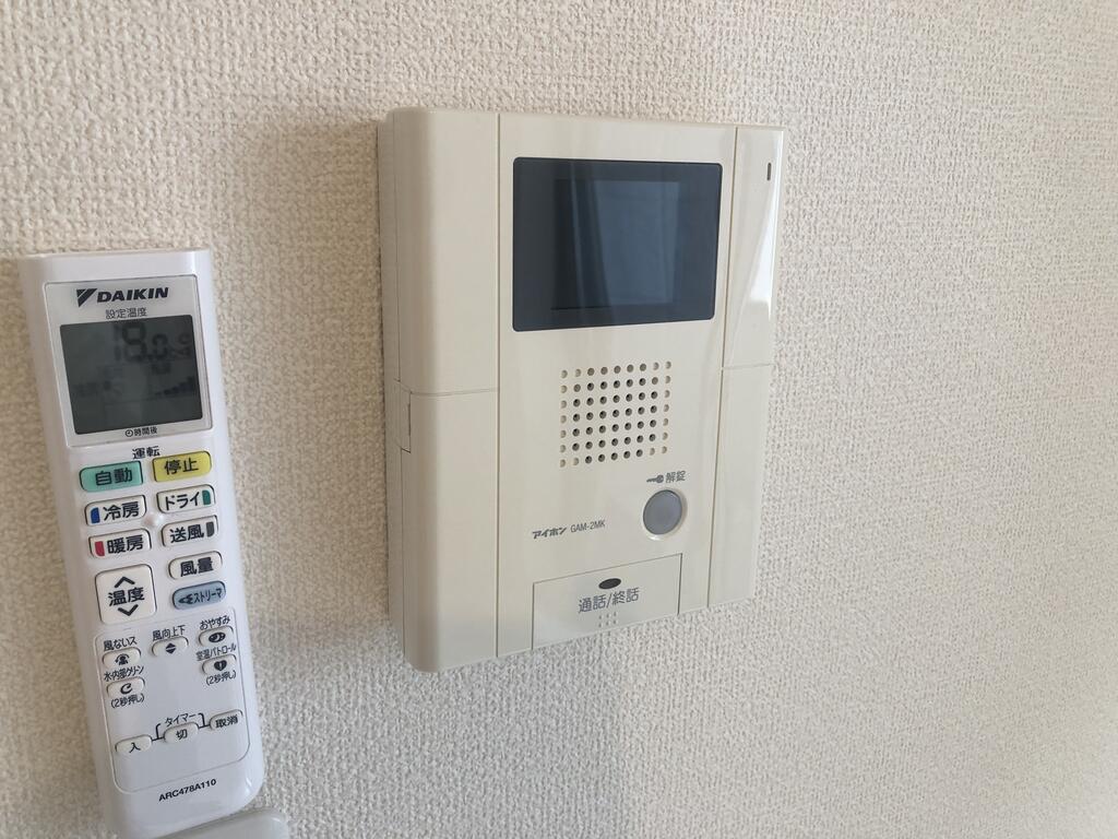 セキュリティ　※別号室の参考写真となります。