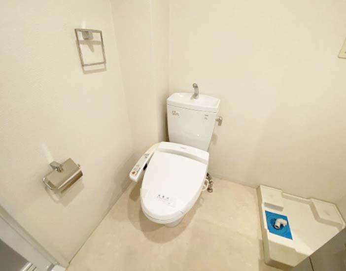東急池上線 荏原中延駅 徒歩8分 11階建 築20年のトイレ写真