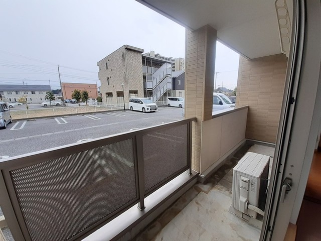 バルコニー　バルコニー