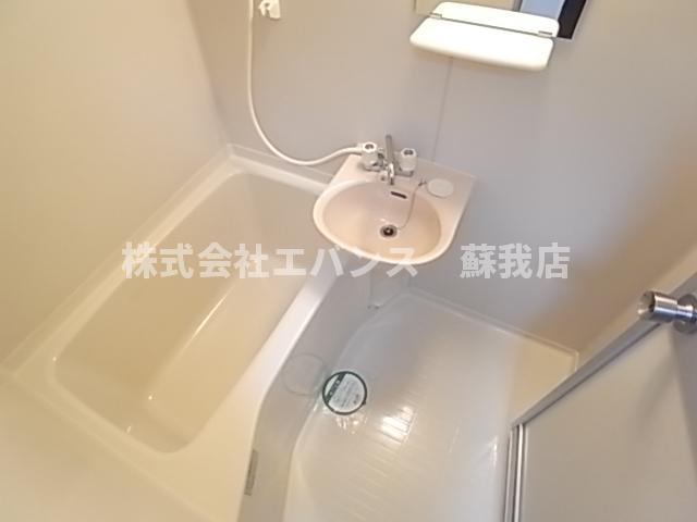 バス・シャワールーム　お風呂です