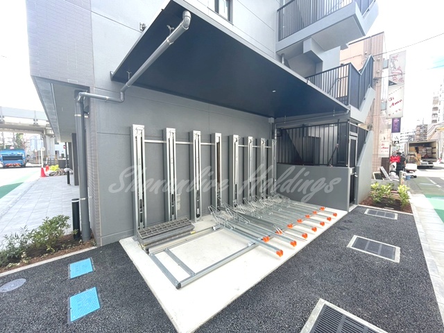 小田急小田原線 本厚木駅 徒歩5分 8階建 築1年の外観写真