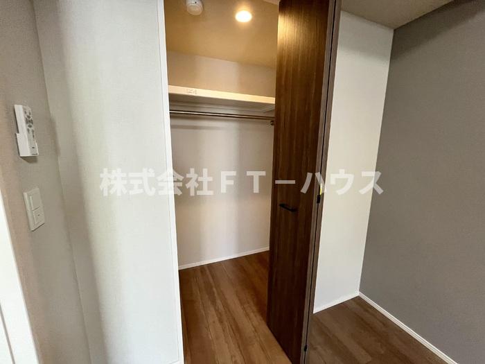 収納　ウォークインクローゼット