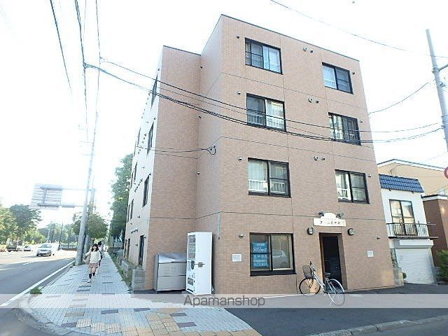 地下鉄南北線 北１８条駅 徒歩4分 築21年