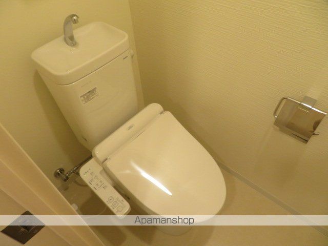 ＪＲ大阪環状線 京橋駅 徒歩7分 10階建 築7年のトイレ写真