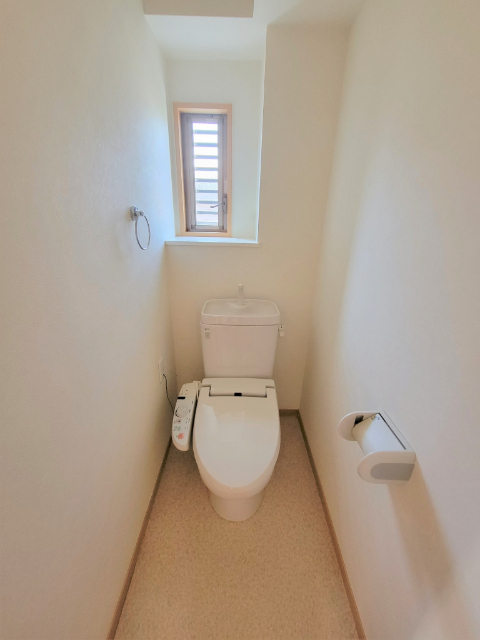 リ・カーヴIIのトイレ写真