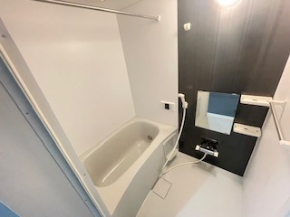 バス・シャワールーム　浴室乾燥機付き