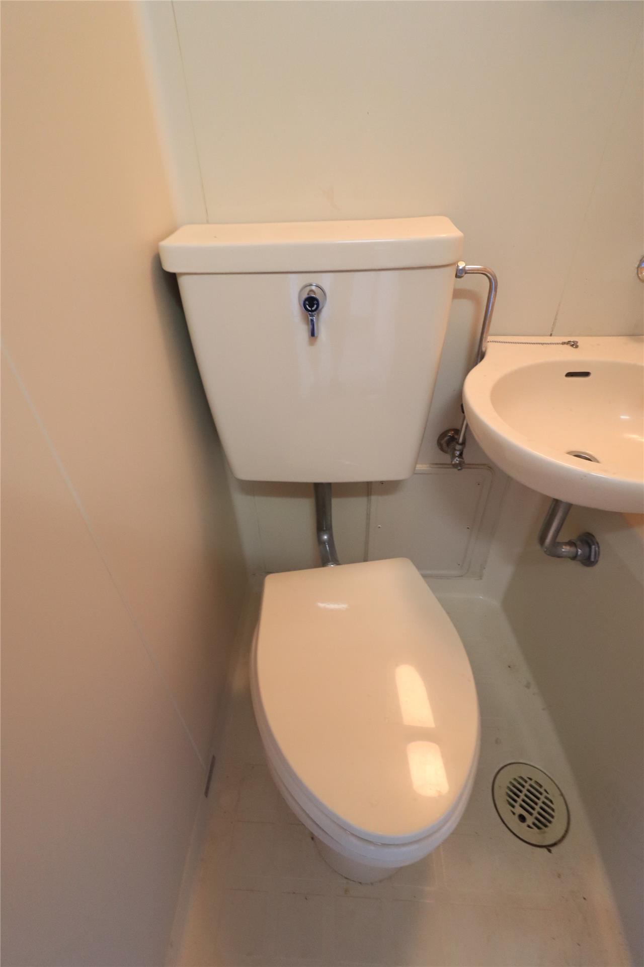 グランツ大元駅前のトイレ写真