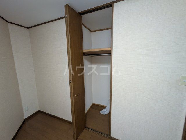 根岸町2丁目戸建の内装写真