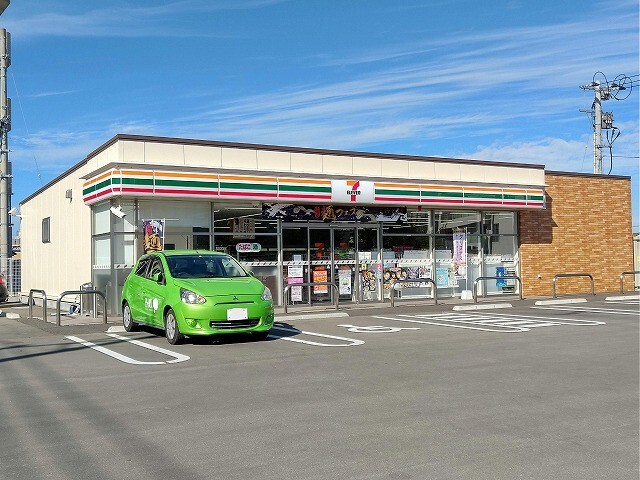 コンビニ　セブンイレブン宮崎青葉町店（コンビニ）まで79m