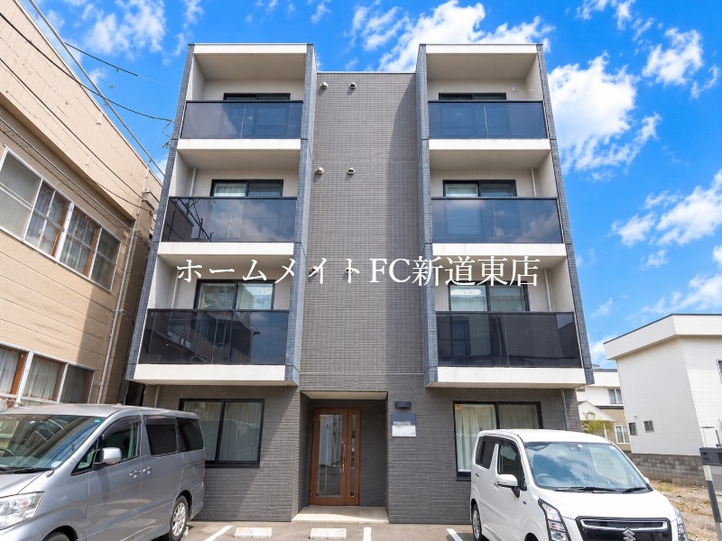 建物外観　建物外観