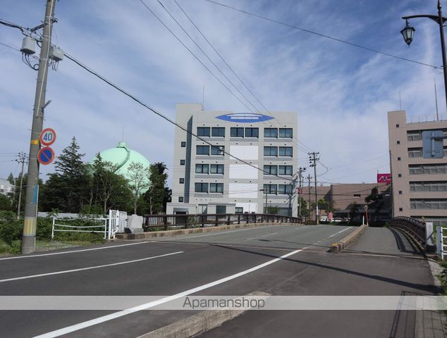 その他　前面道路（その他）まで0m