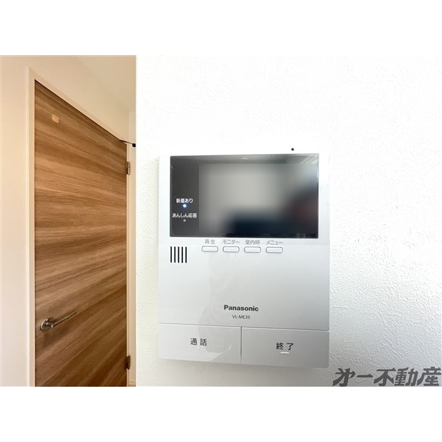 セキュリティ　モニター付きインターホン