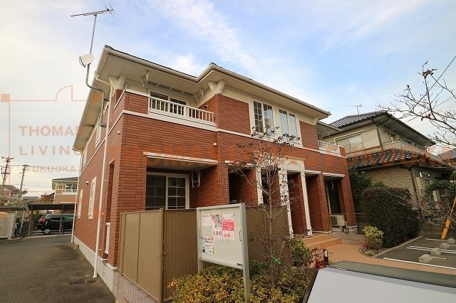 建物外観　おしゃれな外観