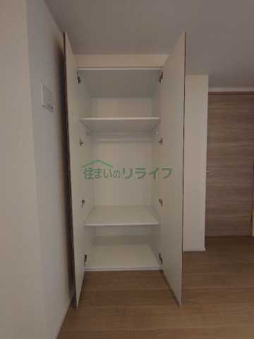 収納　別部屋の参考写真となります。