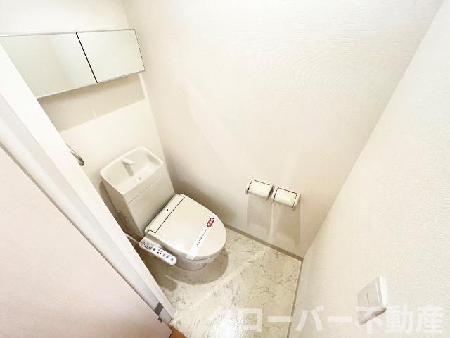 トイレ　シャワー付トイレ