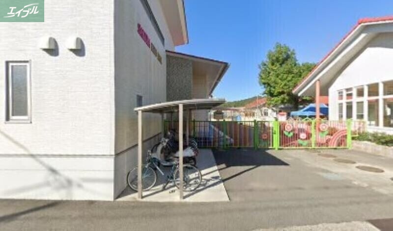 幼稚園・保育園　さくら保育園（幼稚園・保育園）まで606m