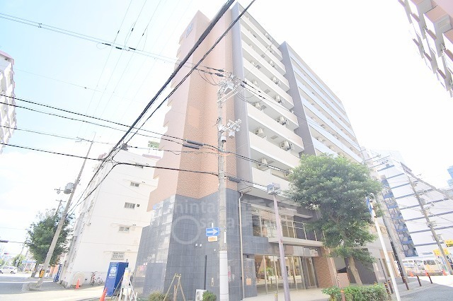 エステムコート新大阪8レヴォリスの外観写真