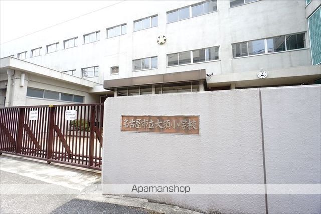 小学校　大須小学校（小学校）まで127m