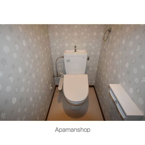 EXCELLENT HOUSE中の島のトイレ写真