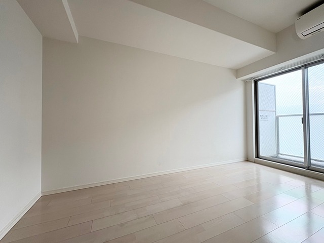 スペーシア江坂南金田の居間写真