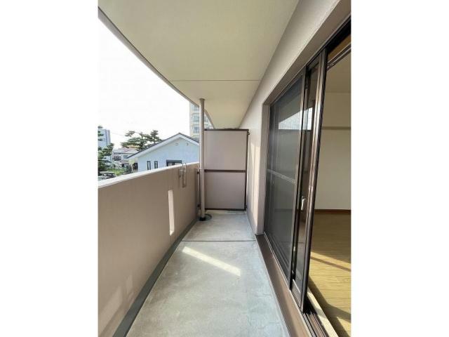 バルコニー　他の部屋の写真です