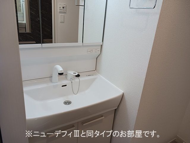 ヒカルサ大宮中川の内装写真