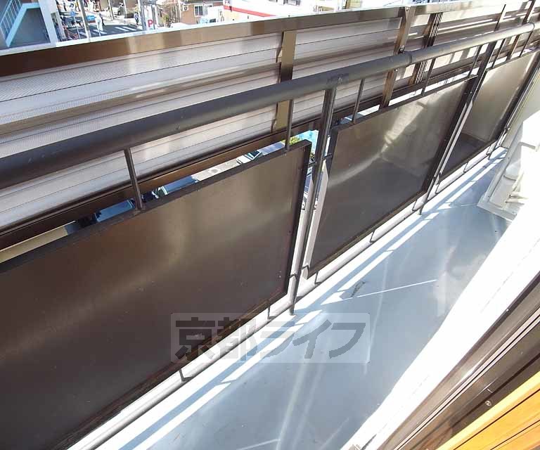 バルコニー　綺麗なバルコニーです。
