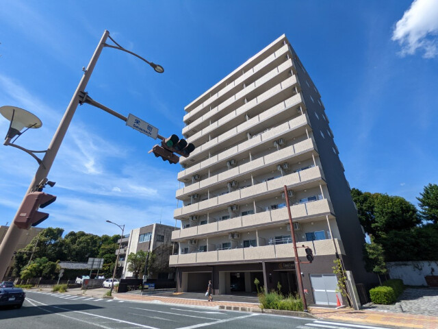 浜松市中央区栄町のマンションの建物外観