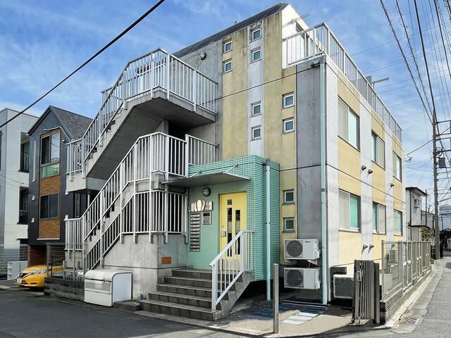キーウエスト三軒茶屋の外観